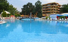 Les Magnolias Hotel